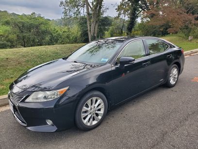 Used 2013 Lexus ES 300h
