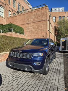 Used 2018 Jeep Grand Cherokee Limited w/ Luxury Group II