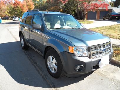 Used 2010 Ford Escape XLT