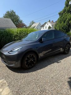 Used 2021 Tesla Model Y Long Range