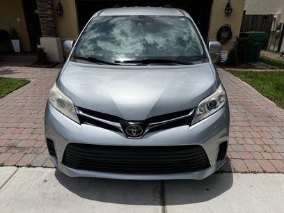 Used 2020 Toyota Sienna LE