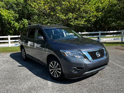 Used 2013 Nissan Pathfinder S
