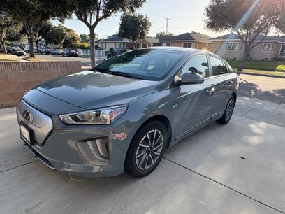 Used 2020 Hyundai Ioniq SE