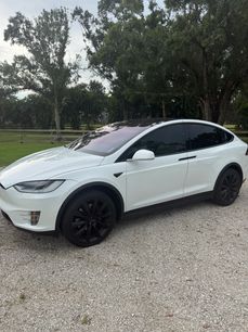 Used 2018 Tesla Model X 75D
