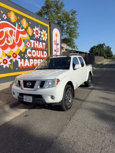 Used 2016 Nissan Frontier PRO-4X w/ Pro-4x Luxury Package