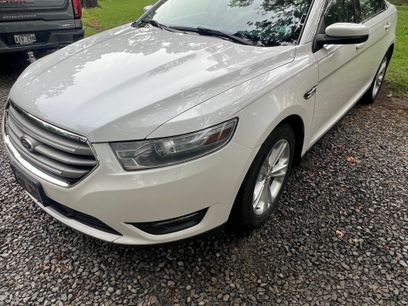 Used 2014 Ford Taurus SEL w/ Equipment Group 201A