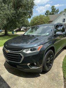 Used 2019 Chevrolet Traverse LT