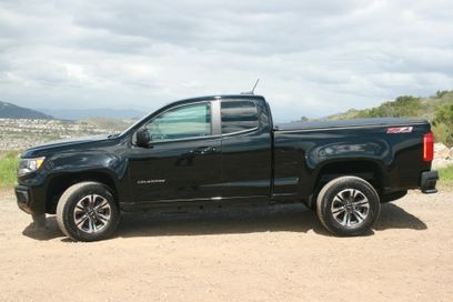 Used 2021 Chevrolet Colorado Z71 w/ Safety Package