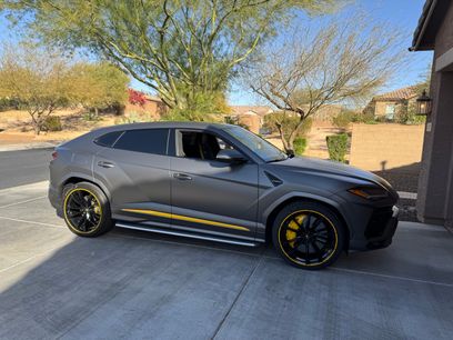 Used 2022 Lamborghini Urus