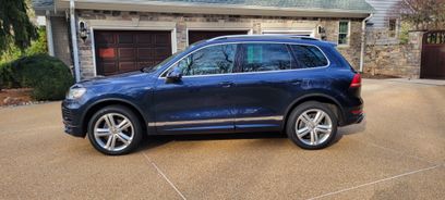 Used 2014 Volkswagen Touareg VR6