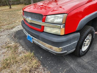 Used 2004 Chevrolet Silverado 2500 LS w/ Heavy-Duty Power Package