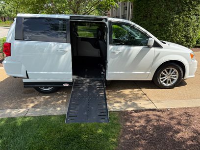 Used 2020 Dodge Grand Caravan SXT