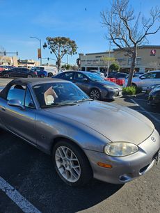 Used 2002 MAZDA MX-5 Miata SE