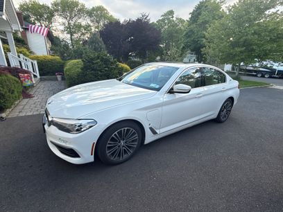 Used 2019 BMW 530e xDrive w/ Convenience Package