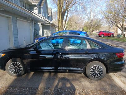 Used 2020 Volkswagen Jetta SE w/ SE Cold Weather Package