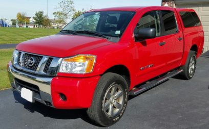 Used 2010 Nissan Titan SE