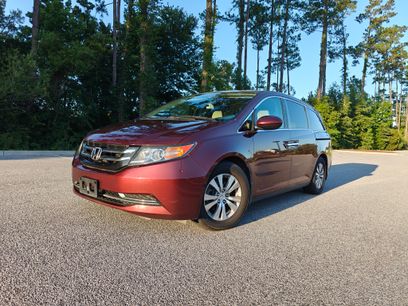 Used 2016 Honda Odyssey SE