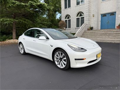 Used 2020 Tesla Model 3 Standard Range Plus