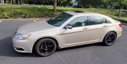 Used 2014 Chrysler 200 Limited w/ Sun/Sound Group