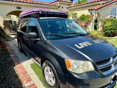 Used 2012 Dodge Grand Caravan SXT