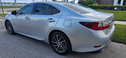Used 2017 Lexus ES 350