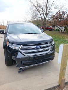 Used 2017 Ford Edge Titanium w/ Technology Package