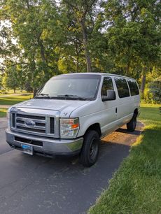Used 2011 Ford E-350 and Econoline 350 XLT