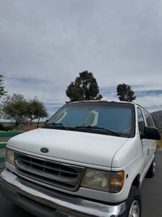 Used 2000 Ford E-350 and Econoline 350 Club Wagon
