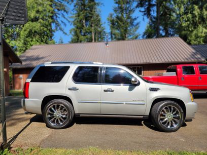 Used 2010 Cadillac Escalade Premium