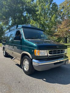 Used 2000 Ford E-150 and Econoline 150