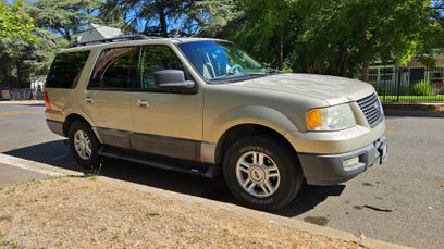 Used 2005 Ford Expedition XLT