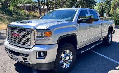 Used 2017 GMC Sierra 3500 Denali w/ Duramax Plus Package