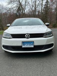 Used 2011 Volkswagen Jetta SE