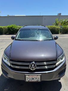 Used 2016 Volkswagen Tiguan SEL