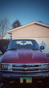 Used 1996 Chevrolet S10 Pickup LS