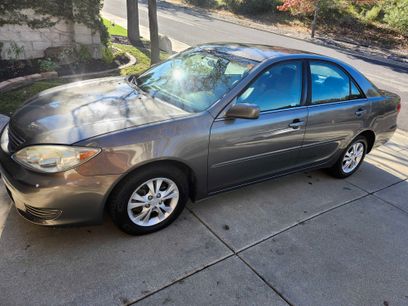 Used 2005 Toyota Camry LE