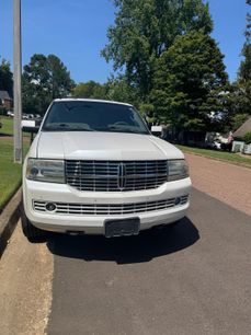 Used 2012 Lincoln Navigator L 2WD