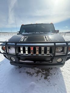 Used 2004 HUMMER H2 w/ Preferred Equipment Group