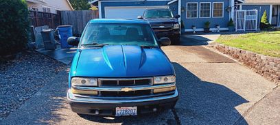Used 2000 Chevrolet S10 Pickup LS w/ Preferred Equipment Group