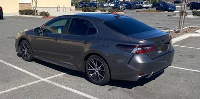 Used 2021 Toyota Camry SE