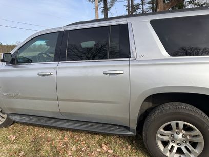 Used 2017 Chevrolet Suburban LT