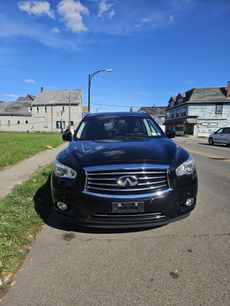 Used 2013 INFINITI JX35 AWD w/ Premium Pkg