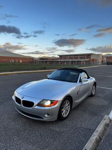 Used 2004 BMW Z4 2.5i