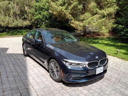 Used 2018 BMW 530e xDrive w/ Premium Package 2