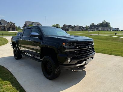 Used 2017 Chevrolet Silverado 1500 LTZ Z71 w/ LTZ Plus Package