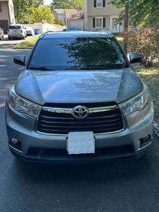 Used 2016 Toyota Highlander XLE