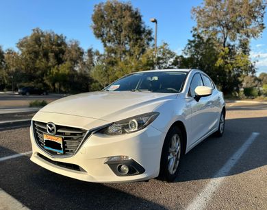 Used 2016 MAZDA MAZDA3 i Grand Touring