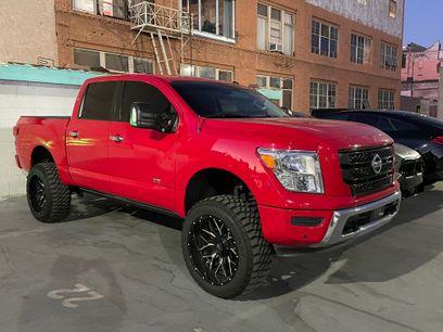 Used 2021 Nissan Titan SV w/ SV Convenience Package