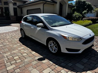 Used 2017 Ford Focus SE w/ Cold Weather Package