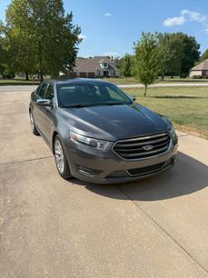 Used 2017 Ford Taurus Limited
